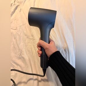 Like New Ionic Hair Dryer – Used Once – Lightweight & Powerful – Gray